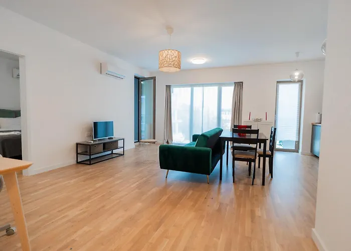 Lagoon Park With View