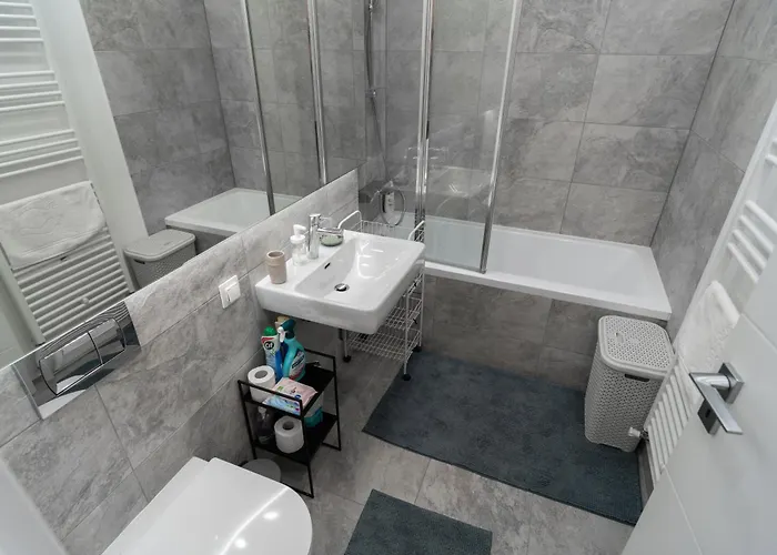 Lagoon Park With View * Bucharest