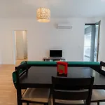 Appartement Lagoon Park With View