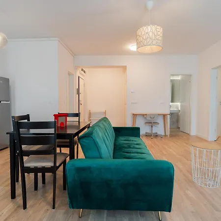 Lagoon Park With View Bucarest