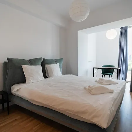 Lagoon Park With View