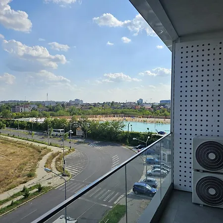 דירה Lagoon Park With View