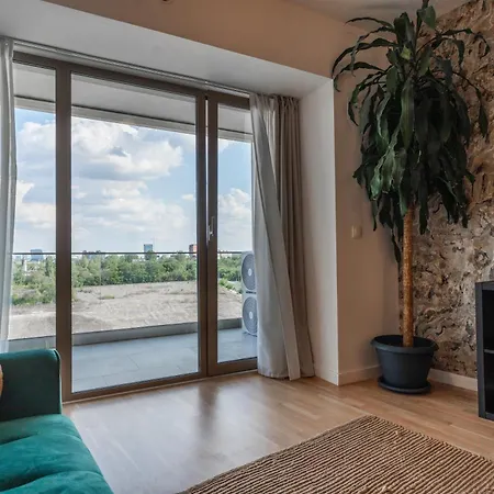 Lagoon Park With View * Bucarest